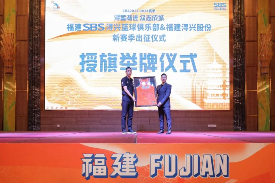 刻苦训练篮球时如何避免受伤的建议_2